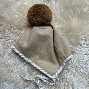 Briar baby Pom bonnet